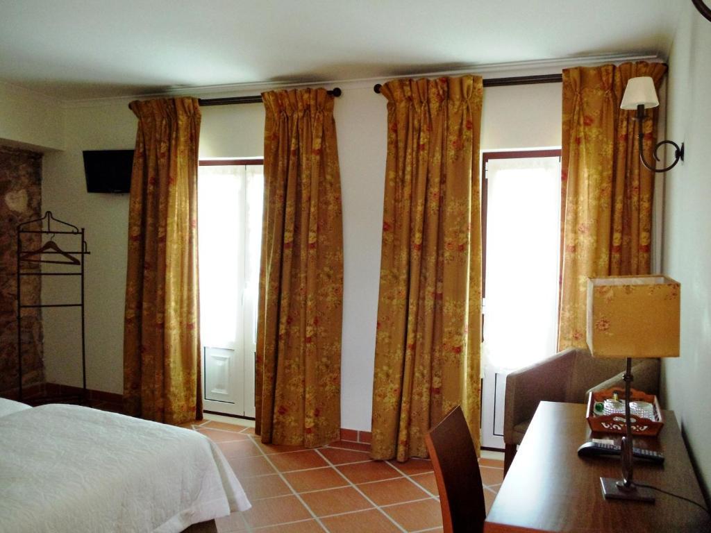 Hotel Casa Do Largo - Golega - Turismo De Habitacao Camera foto